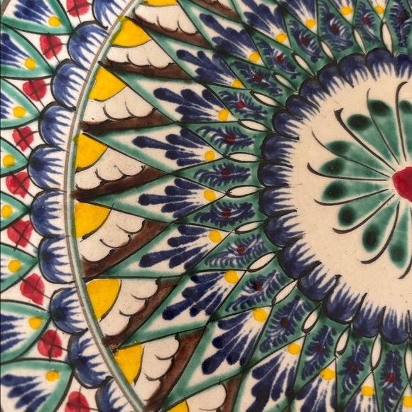 Source Unknown Multicolor Decorative Plate - Picture 4 of 4